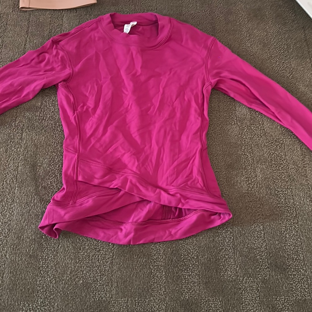 LULULEMON CROSS OBER TOP